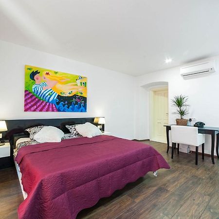 希贝尼克Aparment Lila公寓 外观 照片
