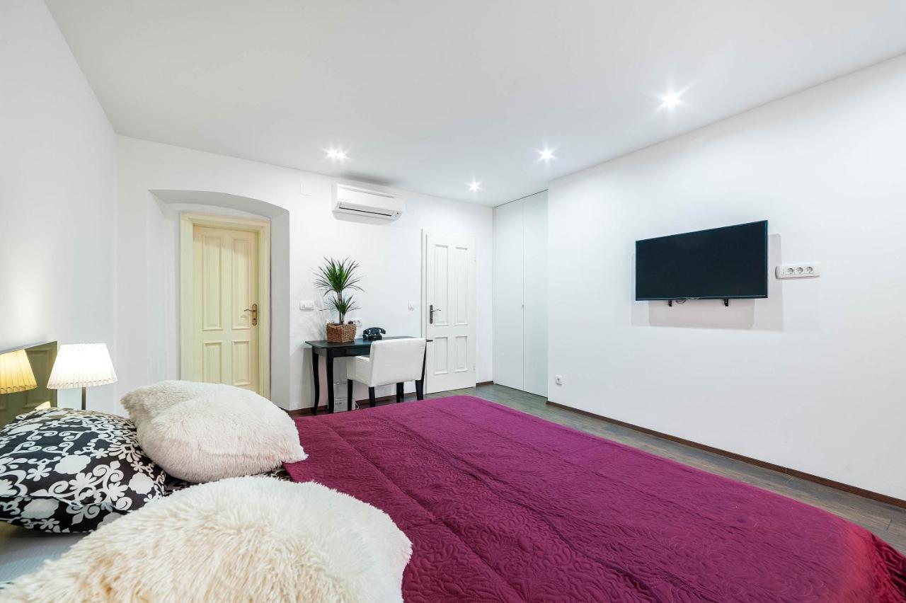 希贝尼克Aparment Lila公寓 外观 照片